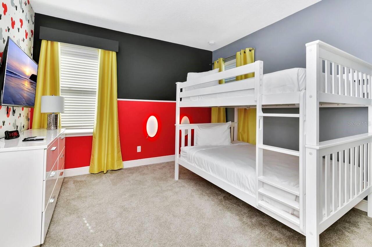 Listing Photo 10