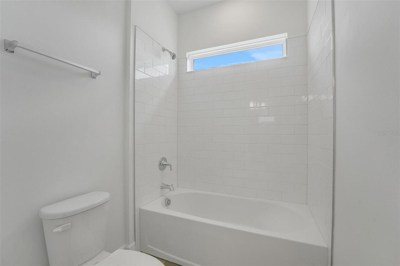 Listing Photo 34