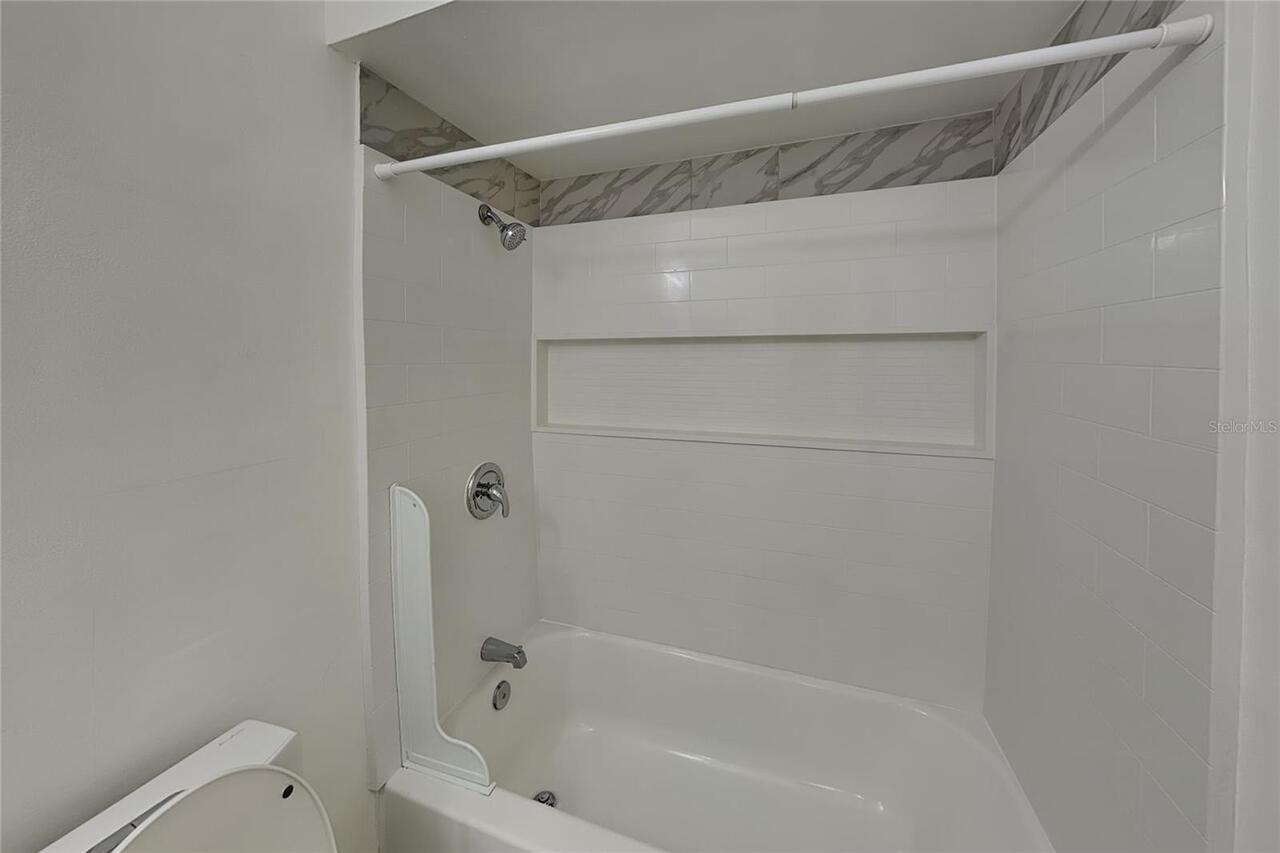 Listing Photo 20
