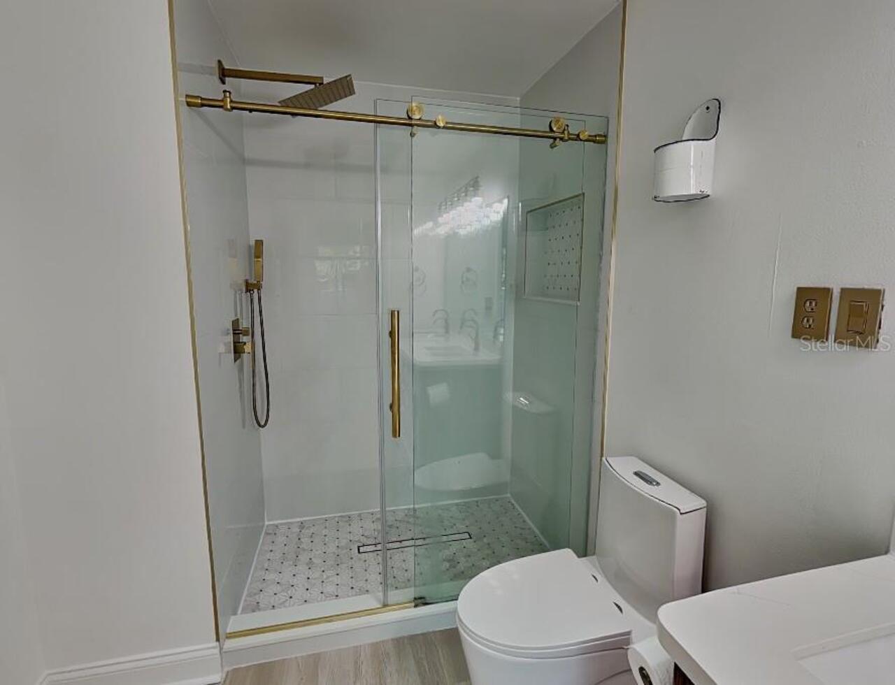 Listing Photo 24