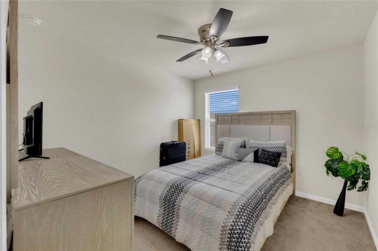 Listing Photo 16