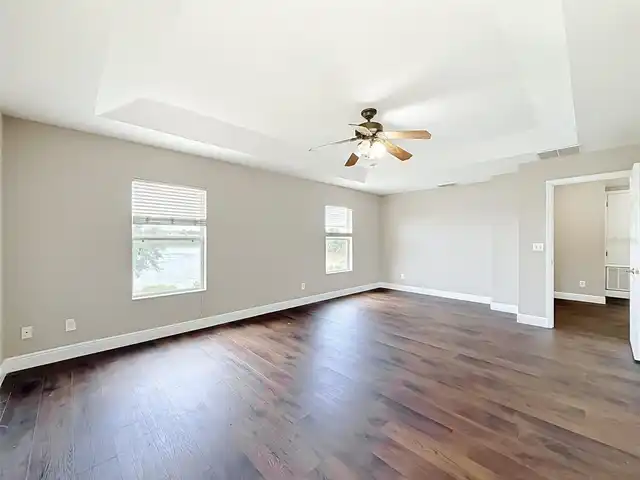 Listing Photo 22