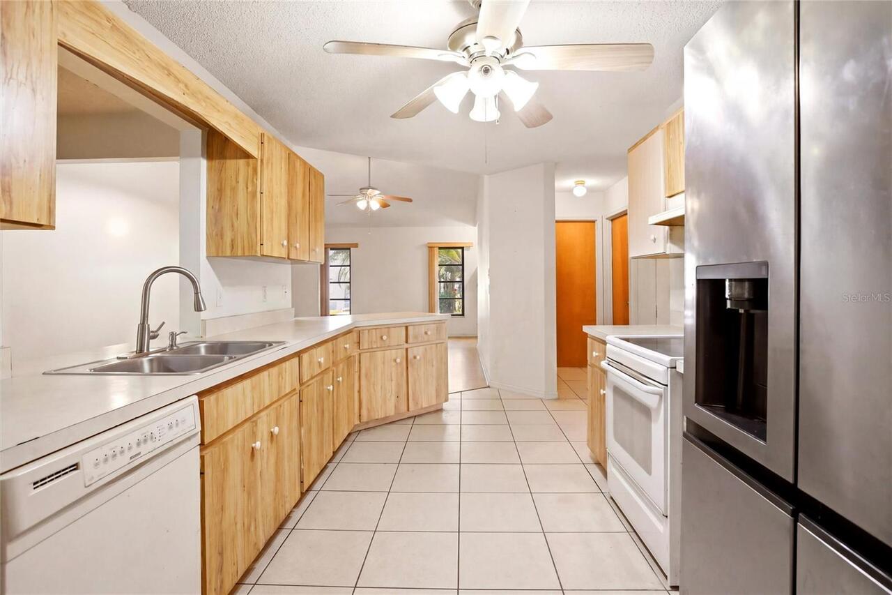 Listing Photo 15