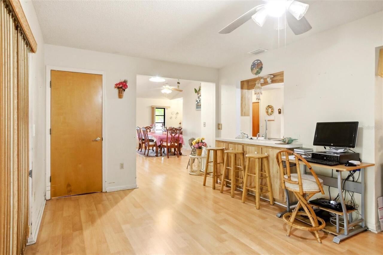 Listing Photo 18