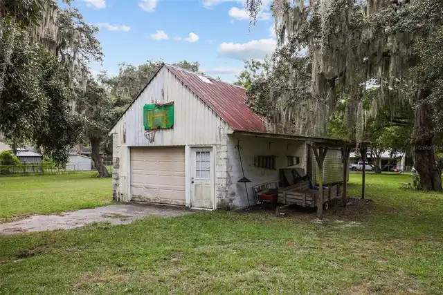 Listing Photo 19