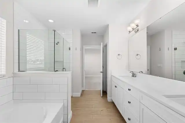Listing Photo 16