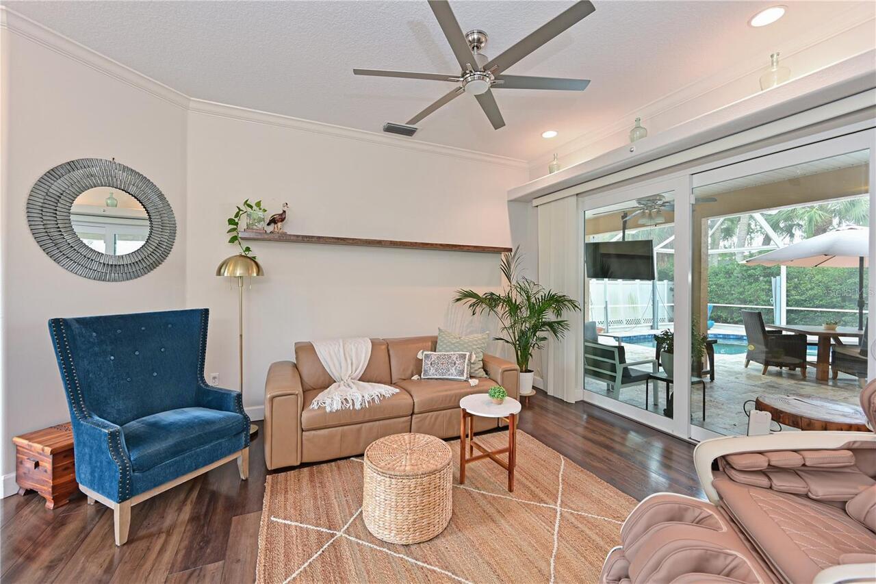 Listing Photo 25