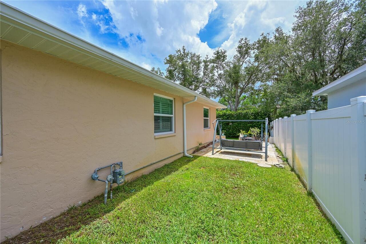 Listing Photo 37