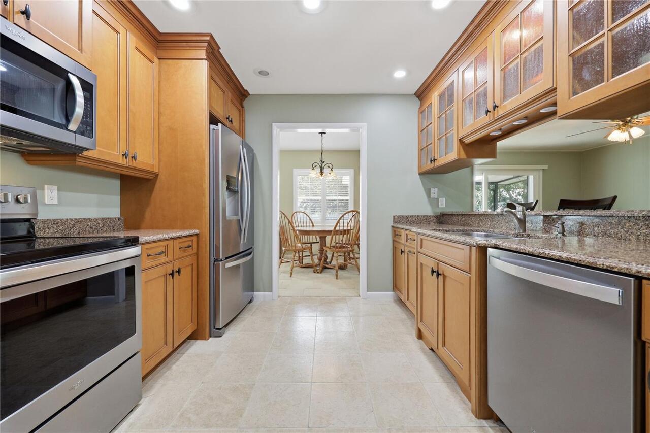 Listing Photo 17