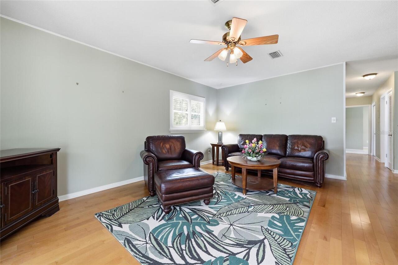Listing Photo 23