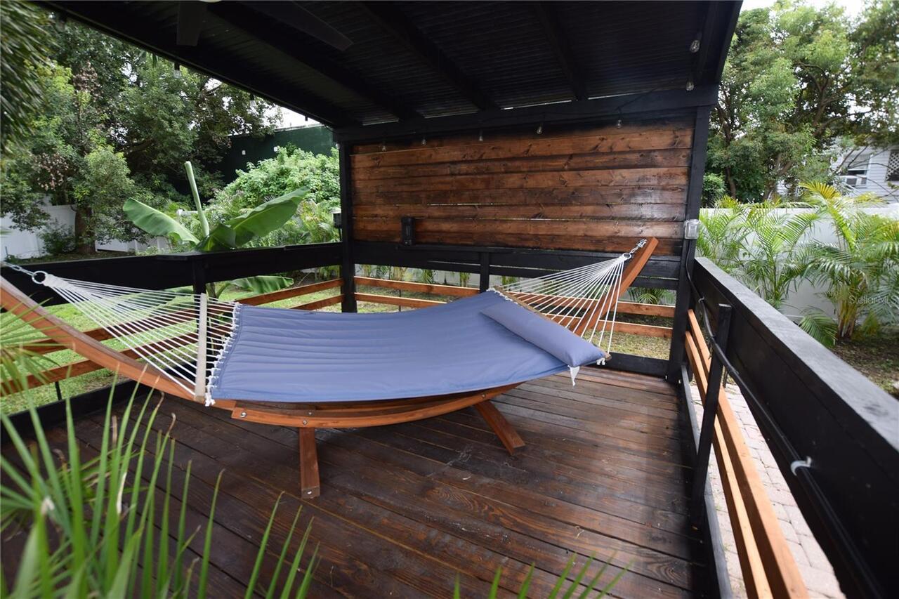 Listing Photo 11