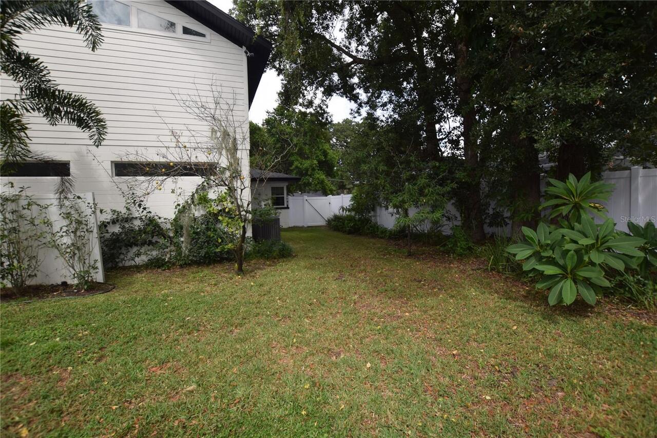 Listing Photo 16