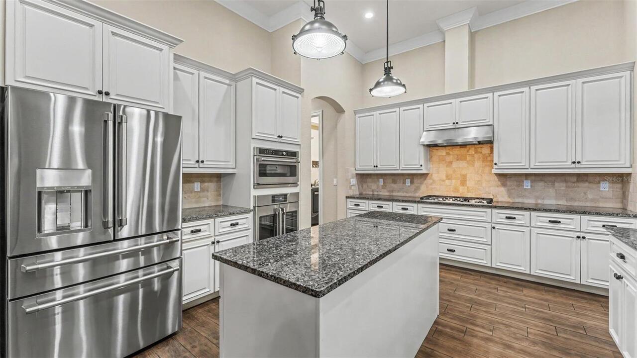 Listing Photo 17