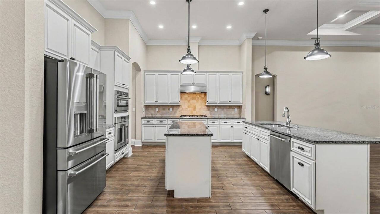Listing Photo 18