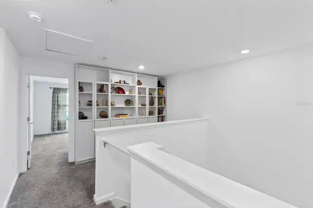 Listing Photo 16