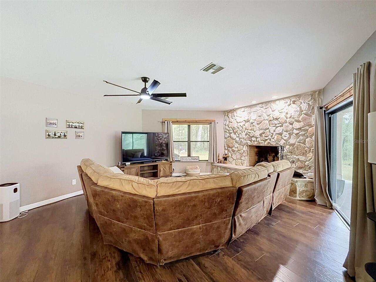 Listing Photo 13