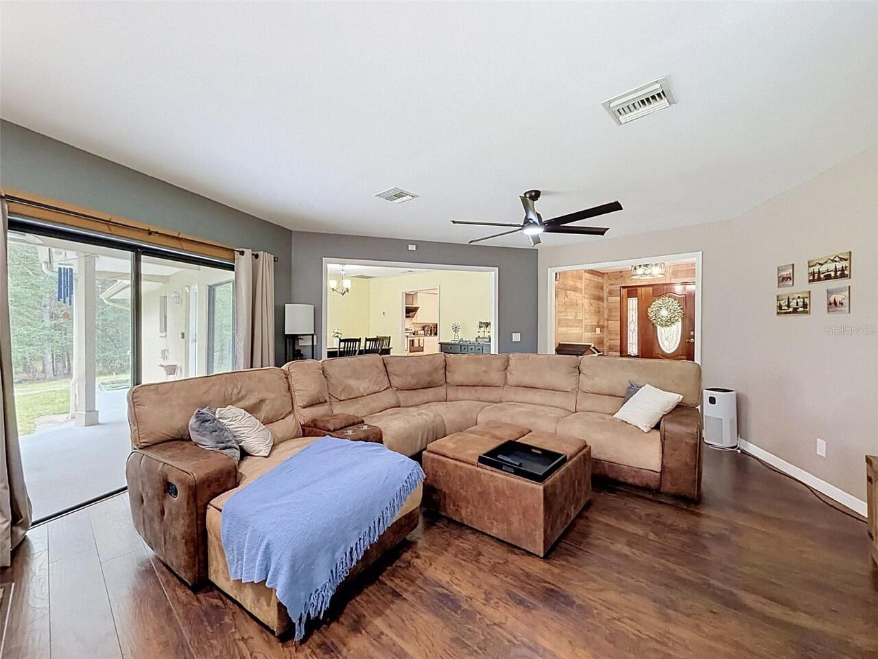Listing Photo 16