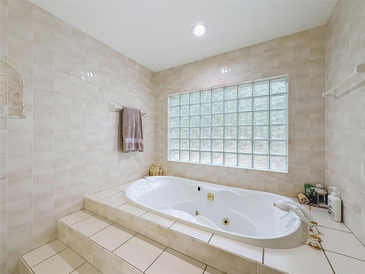 Listing Photo 52