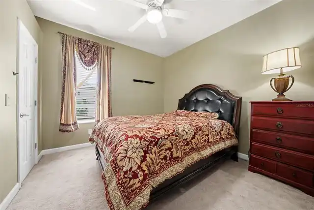 Listing Photo 18