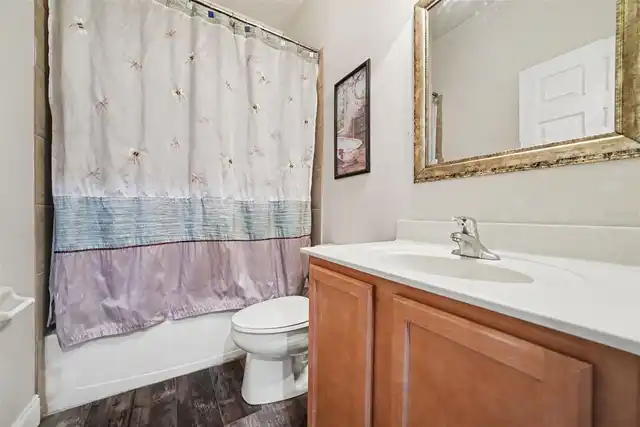 Listing Photo 22
