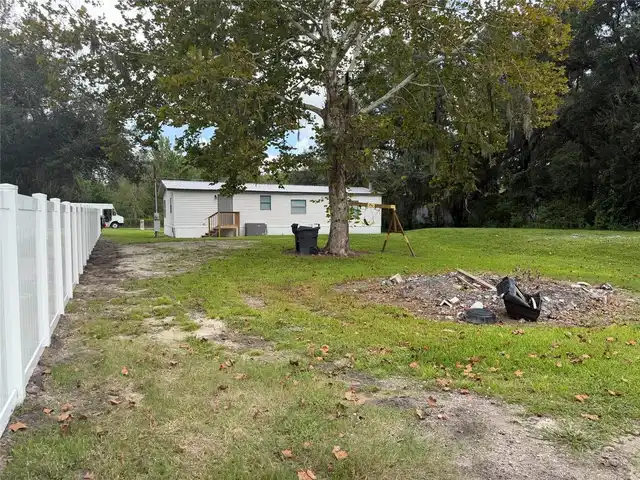 Listing Photo 18