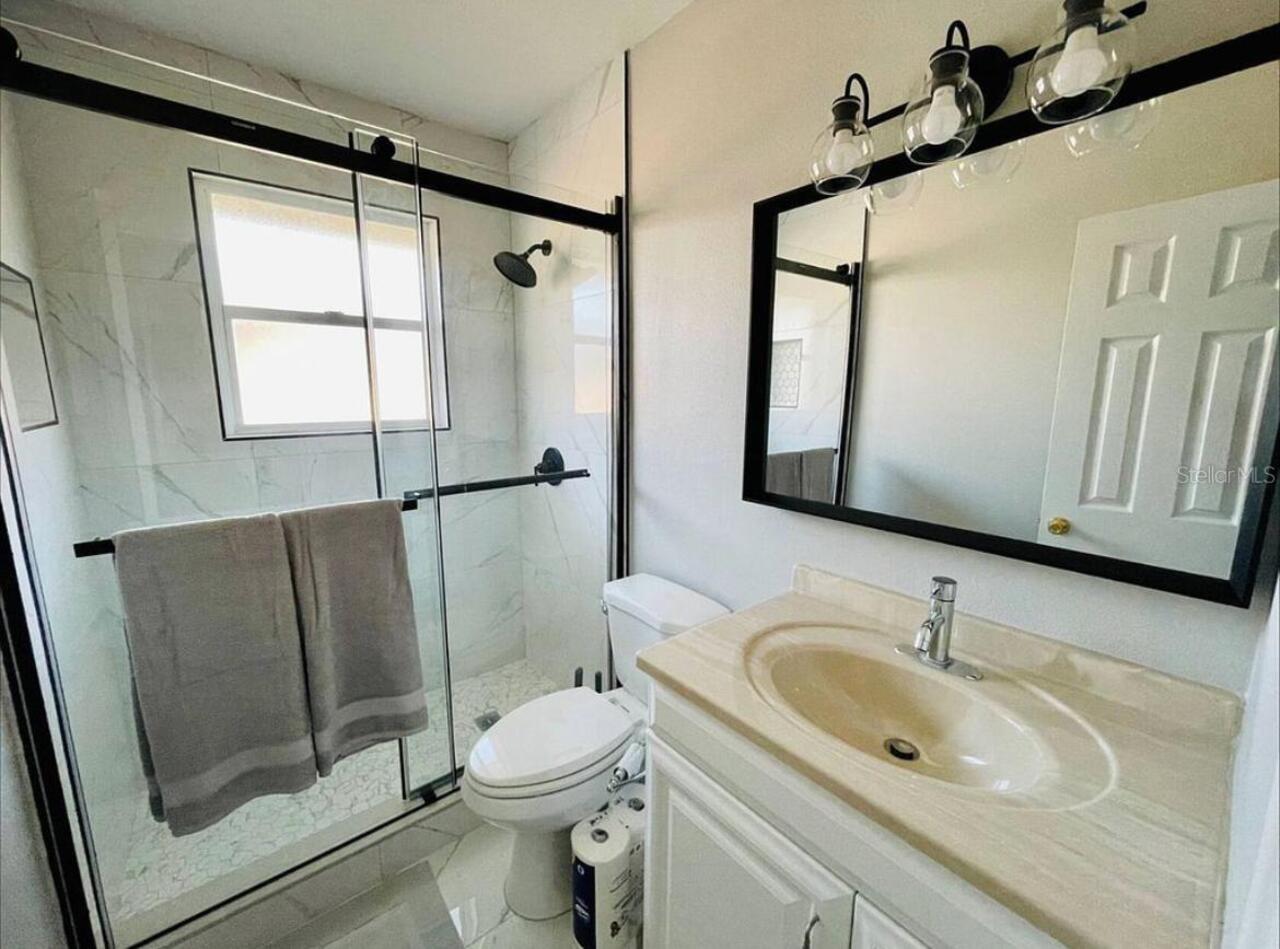 Listing Photo 9