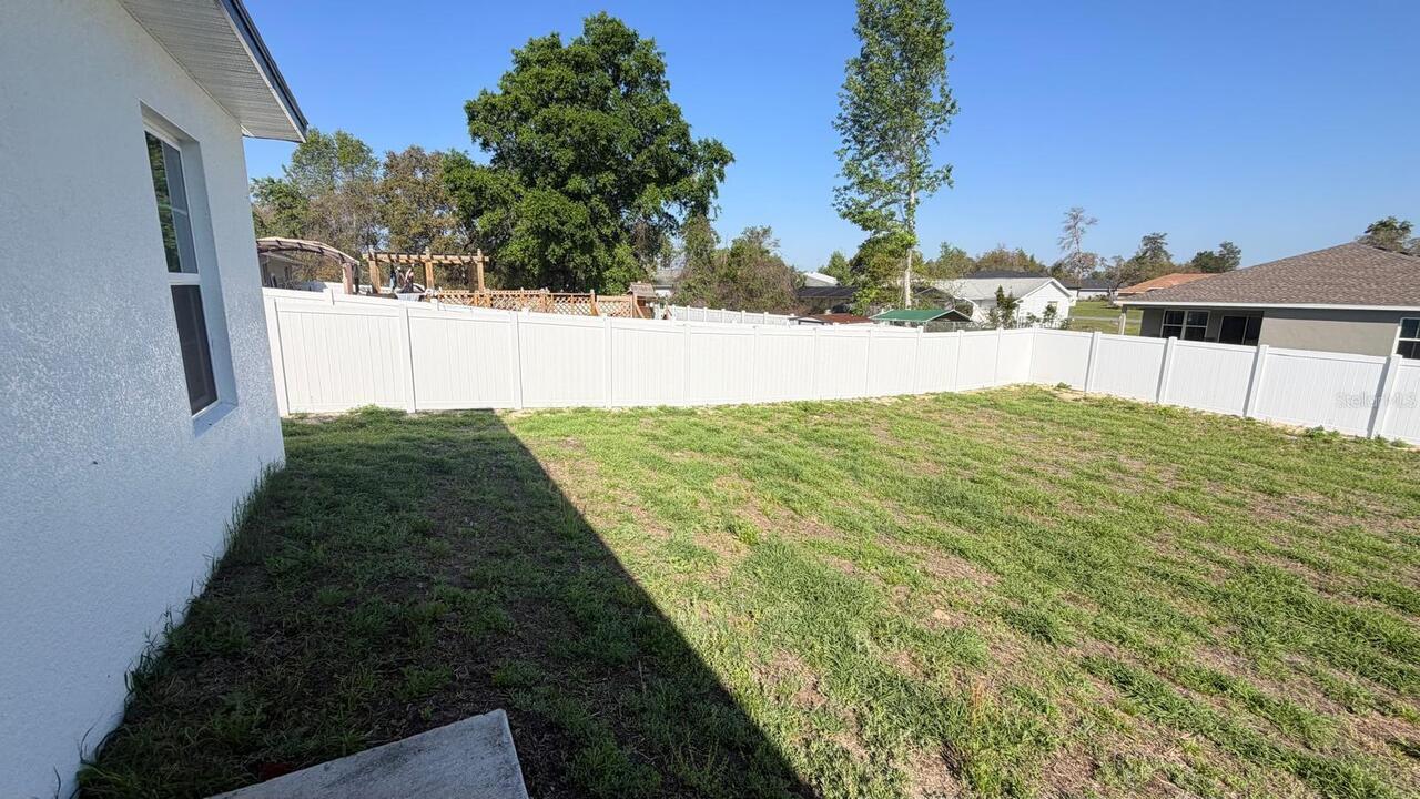 Listing Photo 7