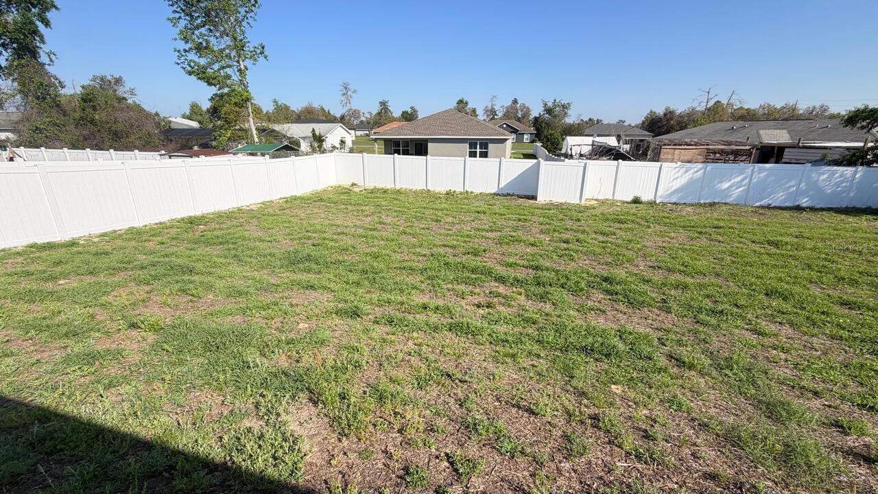 Listing Photo 9