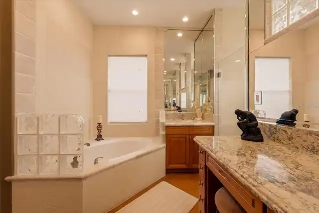 Listing Photo 32