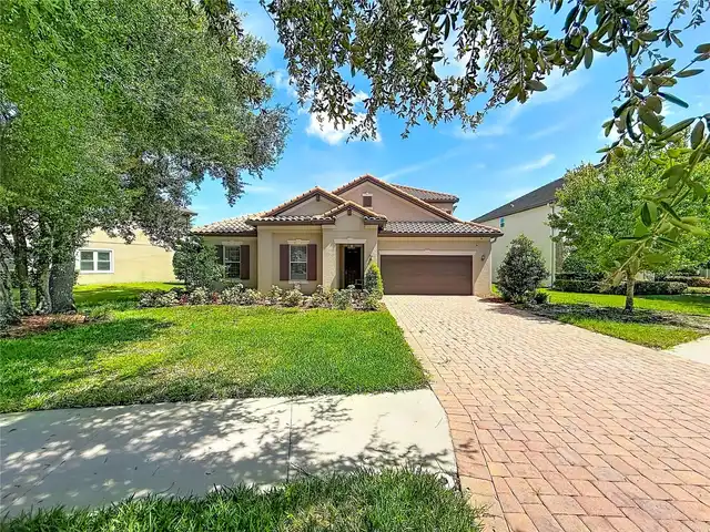 Listing Photo 12