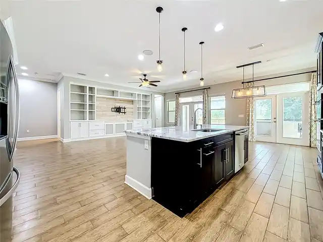 Listing Photo 19