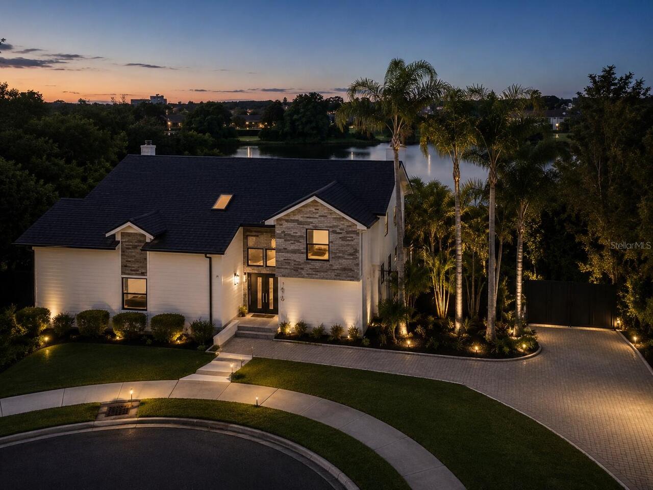 4BR, Home, 4BA, $2,000,000
Read More