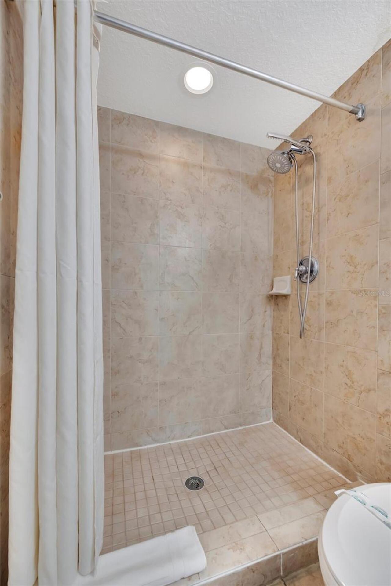 Listing Photo 42