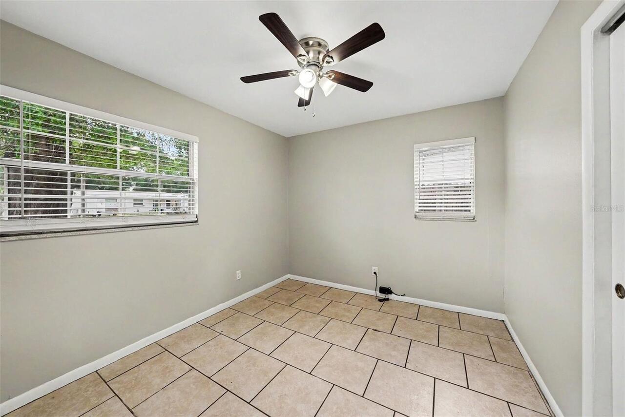 Listing Photo 7