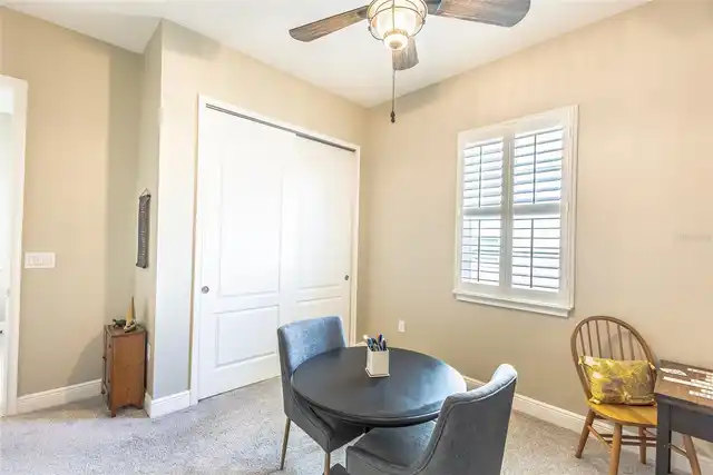 Listing Photo 12