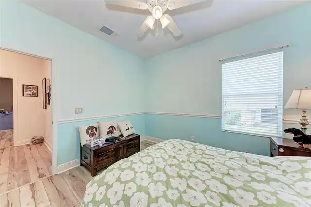 Listing Photo 34
