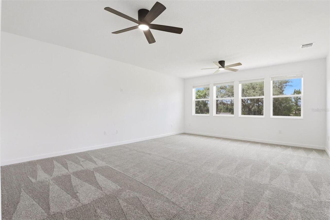 Listing Photo 33