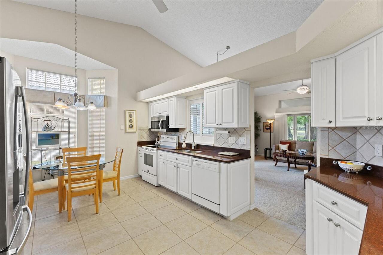 Listing Photo 17