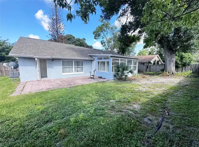 Listing Photo 16