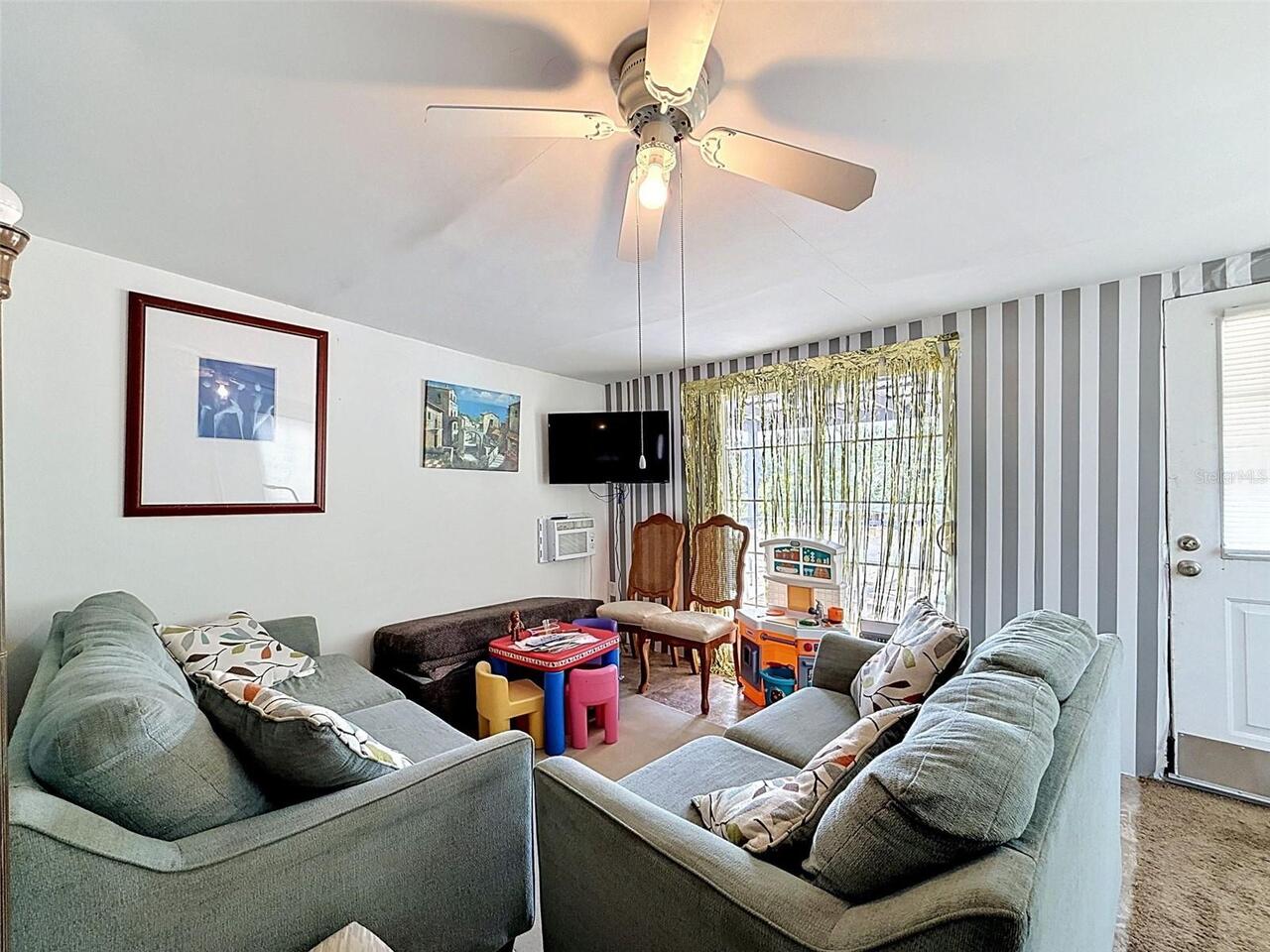 Listing Photo 38