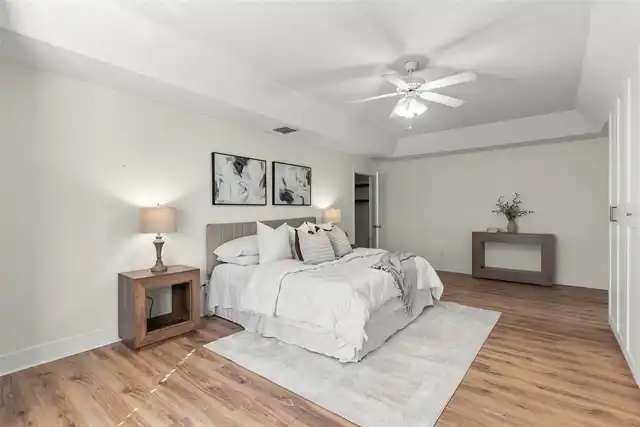 Listing Photo 16