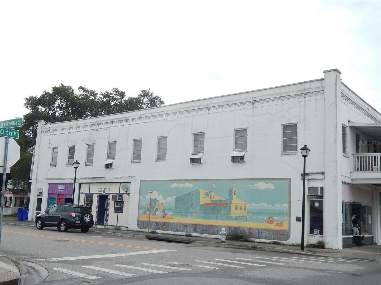 Listing Photo 1