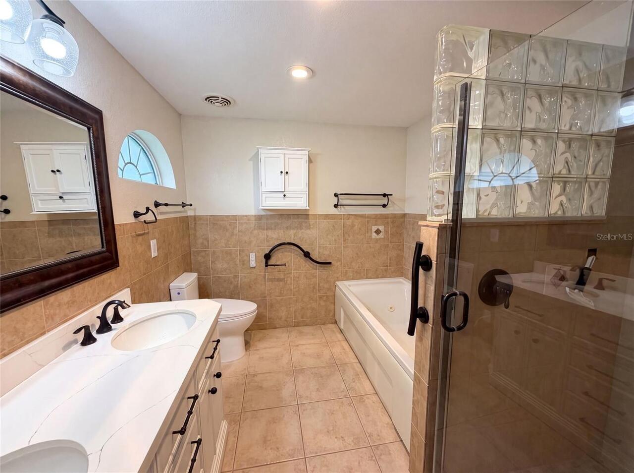 Listing Photo 21