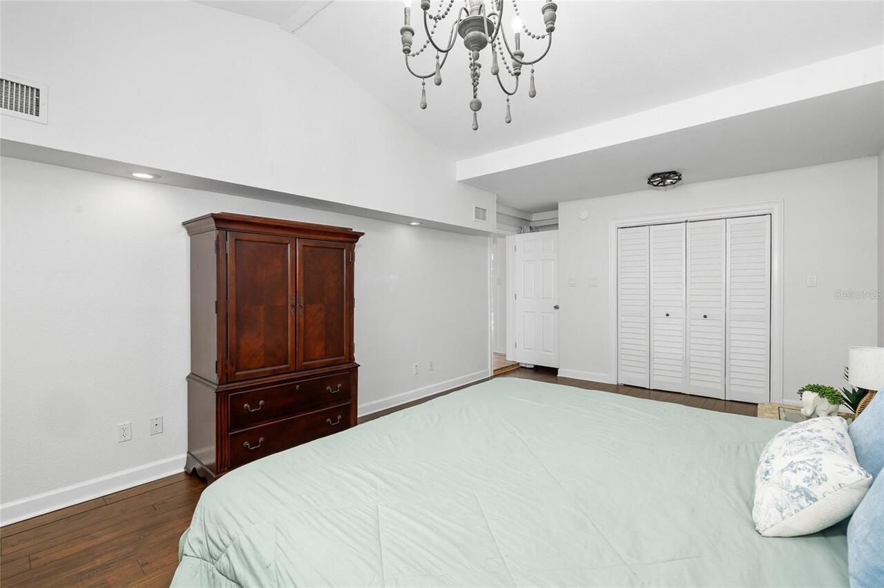 Listing Photo 20