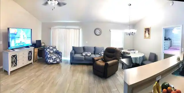 Listing Photo 10