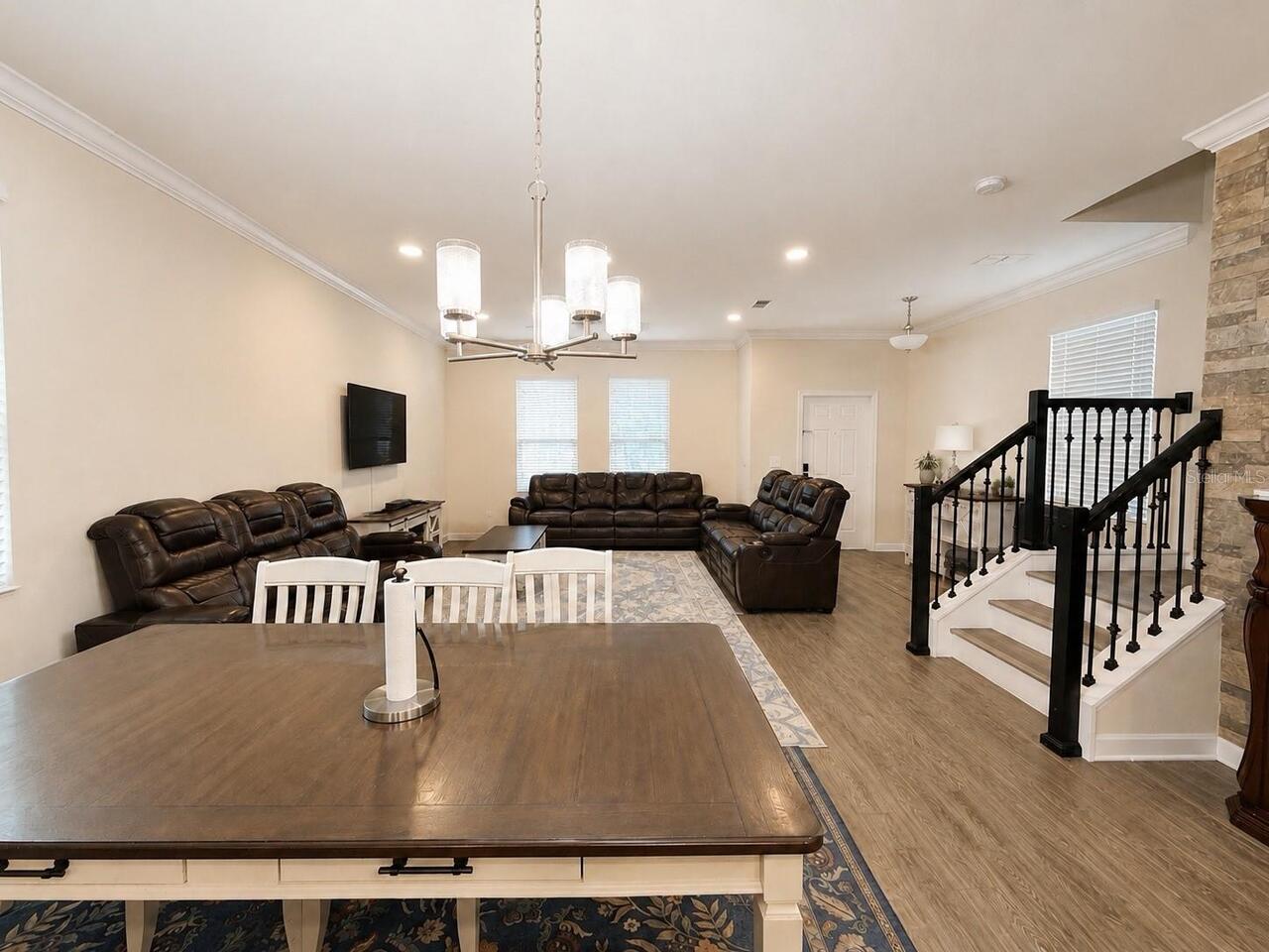 Listing Photo 7