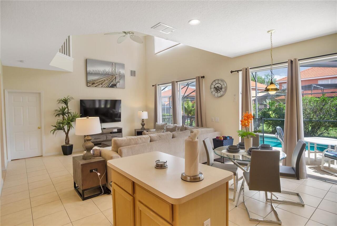 Davenport Real Estate