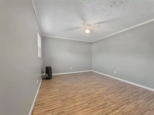 Listing Photo 29