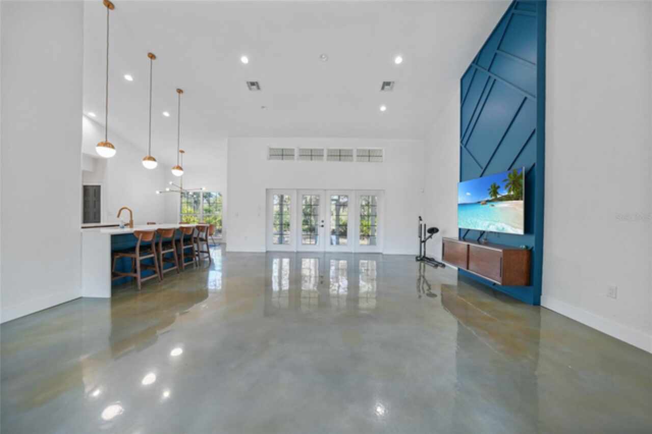 Listing Photo 6