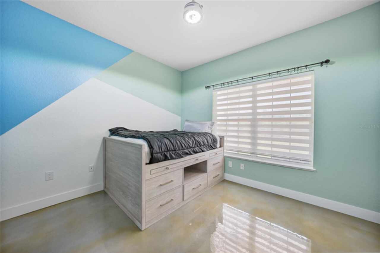 Listing Photo 26